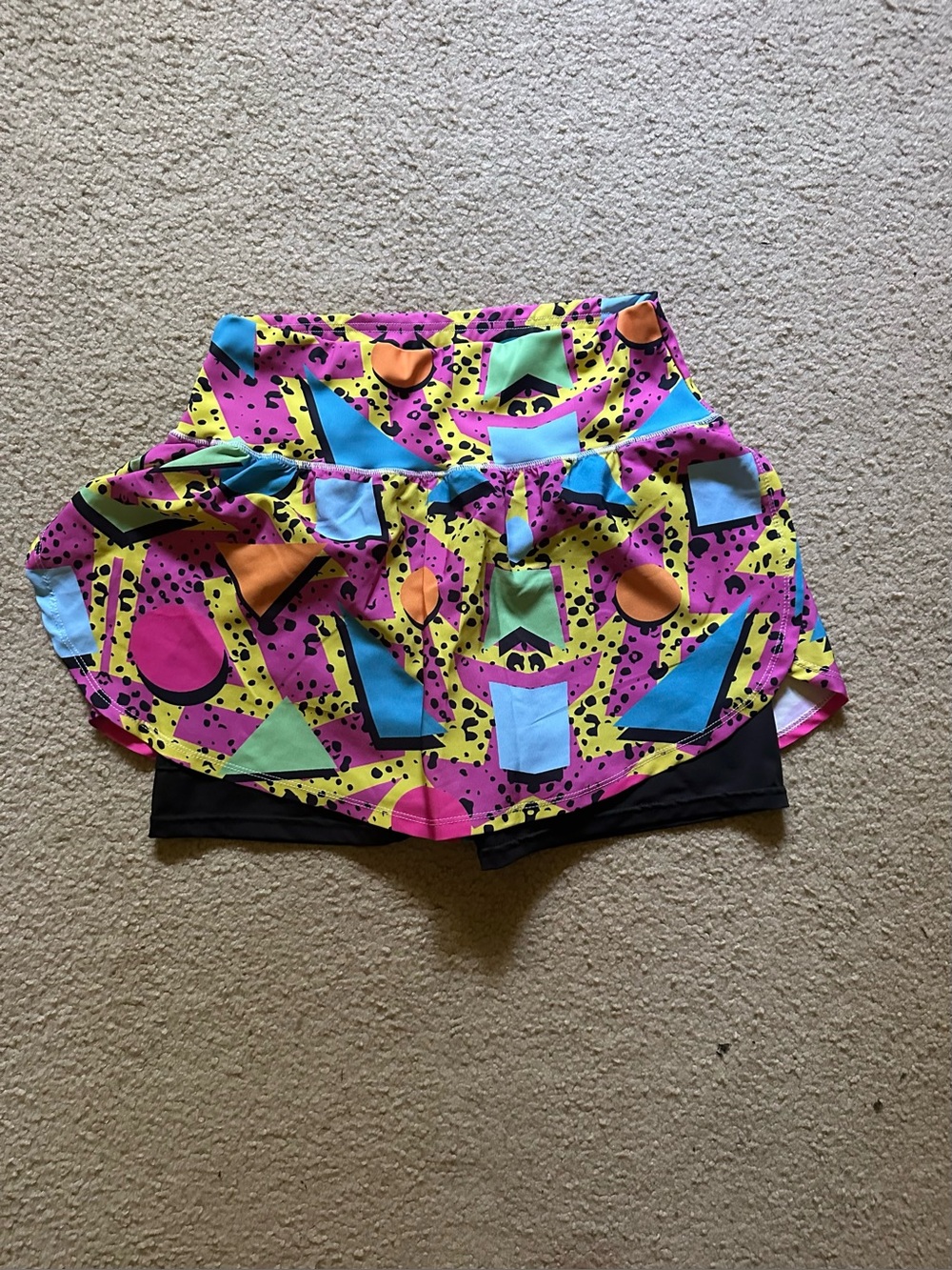 Women’s Bright 90s Geo Print Skort